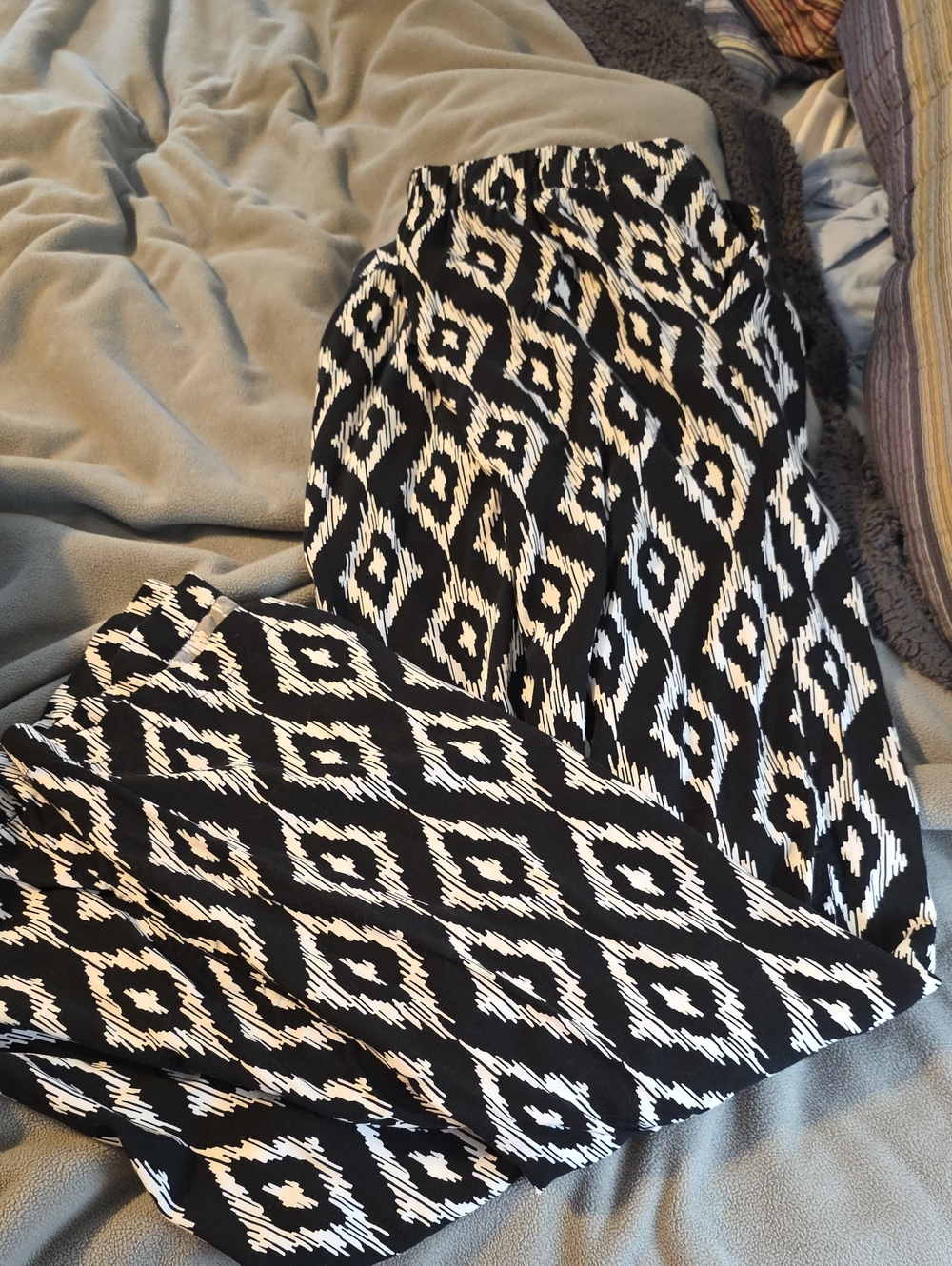 torrid Black & White Geometric Wide-Leg  Pants
